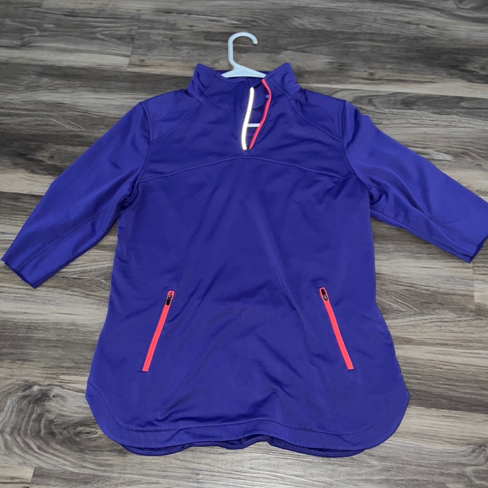 Long Sweatshirt with Quarter Sleeve